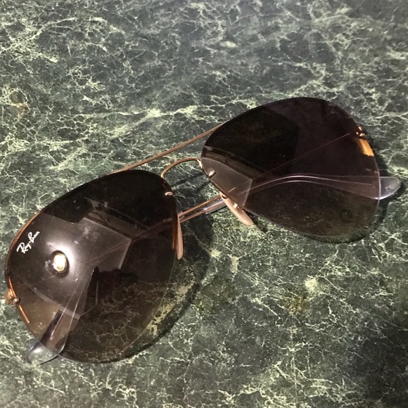 Rayban Sunglasses - Picture 1 of 2
